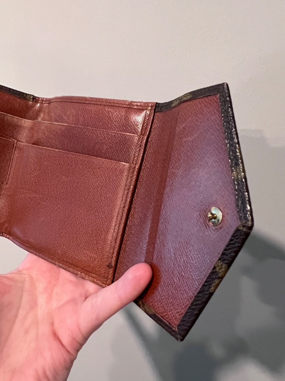 Vintage Louis Vuitton double sided wallet - Picture 9 of 14